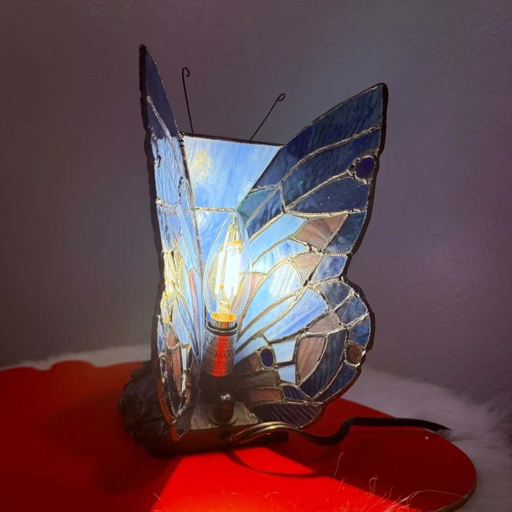 Tiffany Style Stained Glass Blue Butterfly Accent Lamp Rose‎ Floral Base - Picture 8 of 9